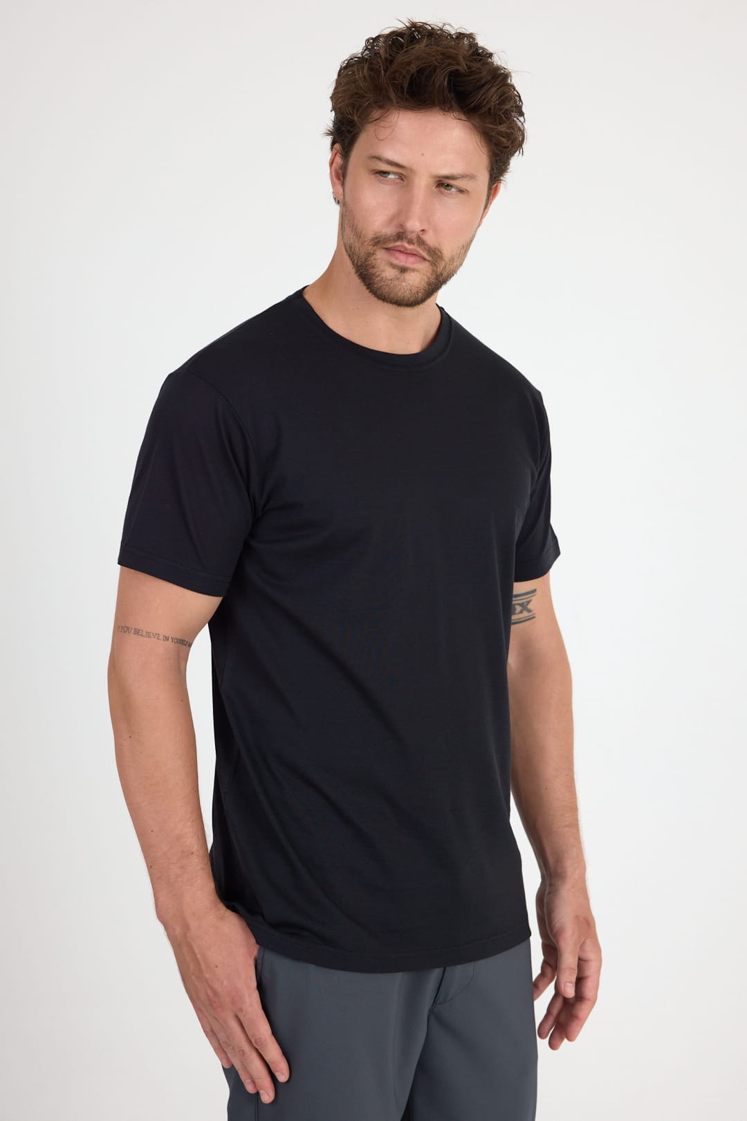 Černé pánské triko ze 100% merino vlny piqué 170 g/m²