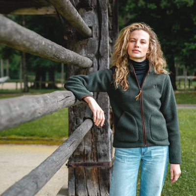 Dámská bunda sherpa khaki z merino vlny – outdoorový styl 